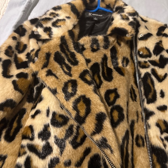 Jacket - Picture 1 of 1
